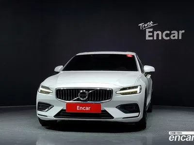 2021 Volvo S60 B5 Inscription, фото 3, лот 10125522