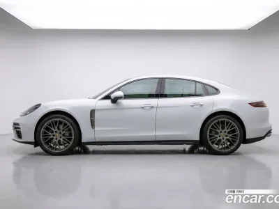 2022 Porsche Panamera 2.9 AWD Platinum Edition, фото 1, лот 10096108