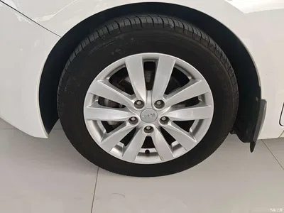 2013 Kia K3 1.6L Automatic GLS, фото 2, лот 10330935