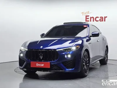 2022 Maserati Levante 3.0 AWD Modena, фото 1, лот 10117148