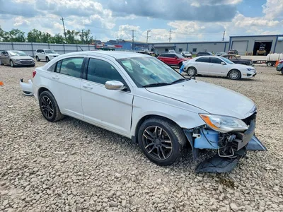 2013 CHRYSLER 200 LX, фото 4, лот 10654886