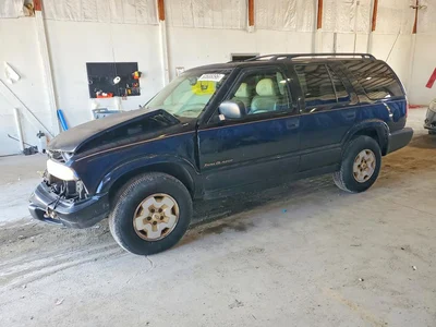 2001 CHEVROLET BLAZER, фото 1, лот 10977206