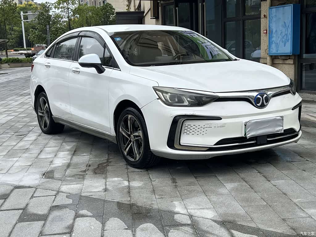 2018 BAIC Beijing EU5 R500 Smart Wind Edition, фото 2, лот 10829835