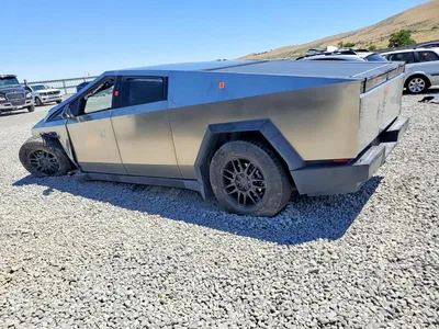 2025 TESLA CYBERTRUCK, фото 2, лот 10675156