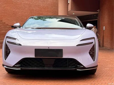 2025 Avatr 06 Model Pro Extended Range Edition, фото 2, лот 10402623