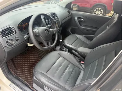 2014 Volkswagen Polo 1.6L Automatic 30th Anniversary Edition, фото 2, лот 10464676