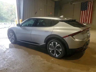 2023 KIA EV6 WIND, фото 2, лот 11588908