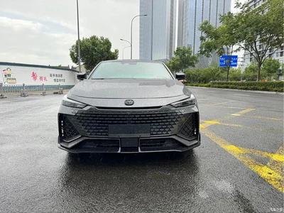 2023 Changan UNI-V 2.0T Leading Speed Edition, фото 2, лот 10251066
