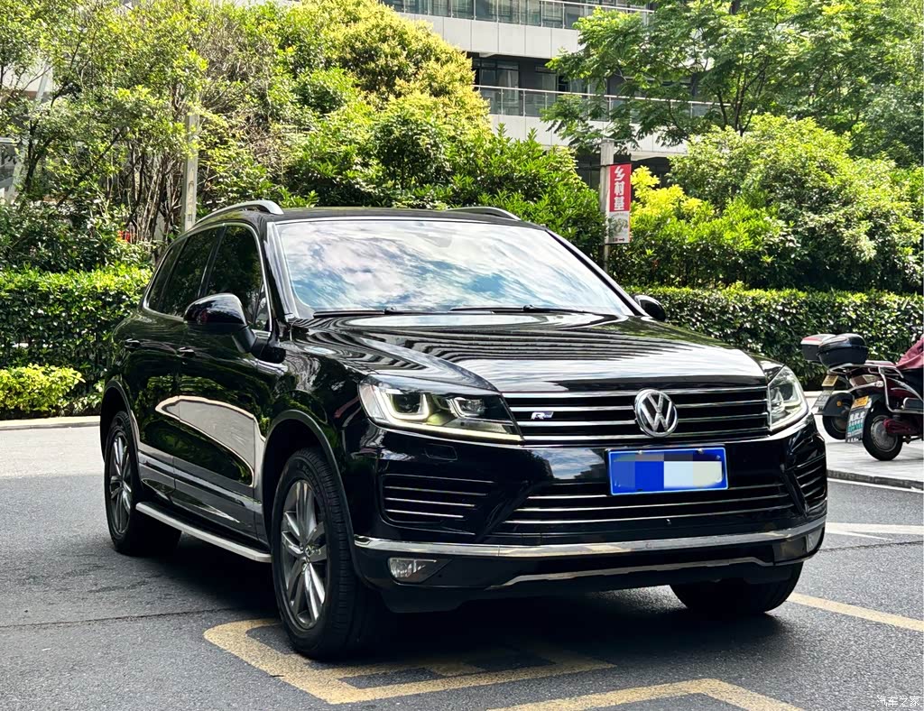 2016 Volkswagen Touareg 3.0TSI High Configuration, фото 3, лот 11217471