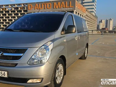 2016 Hyundai Starex 5-Seater VAN, фото 1, лот 10192826