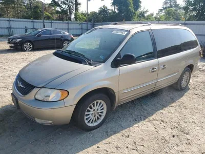 2003 CHRYSLER TOWN AND C, фото 1, лот 11147405