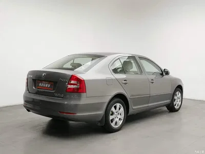 2015 Škoda Octavia Classic 1.6L Manual Elite Edition, фото 2, лот 10399101