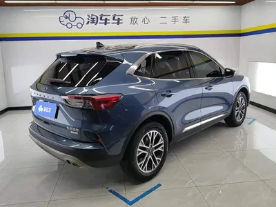 2020 Ford Escape EcoBoost 245 2WD Premium Edition, фото 3, лот 10293303