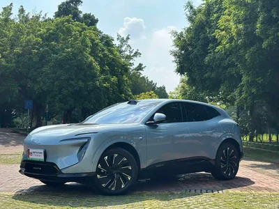 2025 Avatr 07 Extended Range Base Model, фото 4, лот 11194020