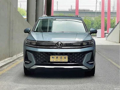 2025 Volkswagen Talagon 450TSI R-Line 6-Seater, фото 2, лот 10480654