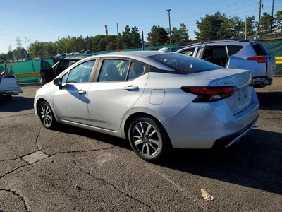 2020 NISSAN VERSA SV, фото 2, лот 10736999