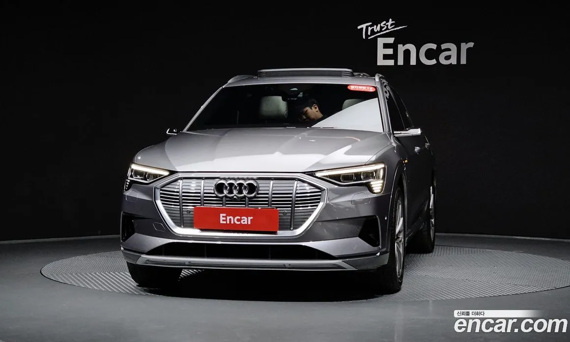 2022 Audi e-tron 55 Quattro, фото 2, лот 11209609