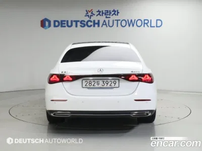 2025 Mercedes-Benz E-Class E350e 4MATIC, фото 4, лот 10224091