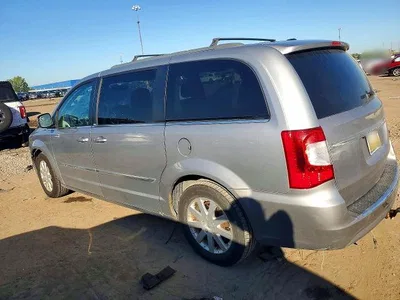 2013 CHRYSLER TOWN & COUNTRY TOURING, фото 2, лот 10869140