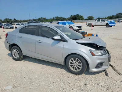 2019 CHEVROLET SONIC LT, фото 4, лот 10705468