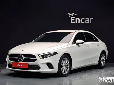 2020 Mercedes-Benz A-Class A220 Sedan, фото 1, лот 10206406
