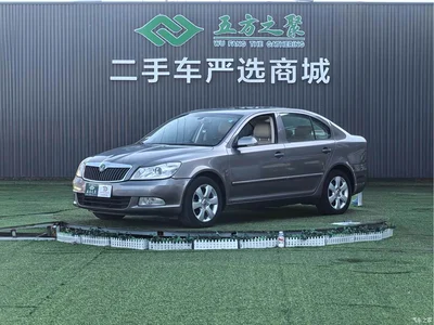 2010 Škoda Octavia Model 2.0L Automatic Elegance Edition, фото 1, лот 10348943