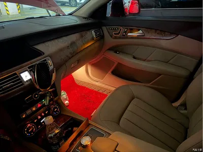 2012 Mercedes-Benz CLS 300 CGI, фото 4, лот 10299315