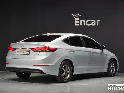 2018 Hyundai AVANTE 1.6 GDI Smart, фото 2, лот 11525474