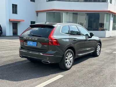 2021 Volvo XC60 T5 AWD Momentum, фото 4, лот 10357853
