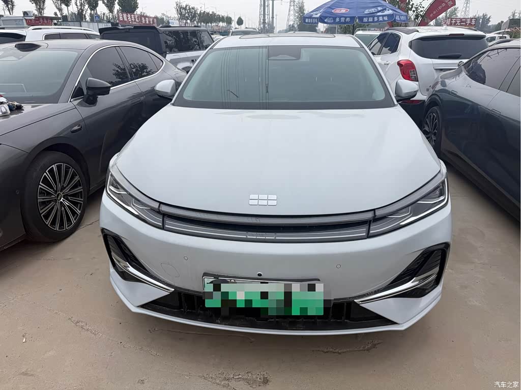 2025 Geely Galaxy Galaxy A7 EM-i 150km Explorer+ Edition, фото 2, лот 11217172
