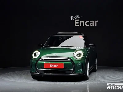 2022 Mini Cooper Classic Plus Launch Pack, фото 2, лот 10095597