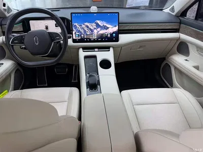 2022 AITO Wenjie AITO M5 Extended Range AWD Performance Edition, фото 4, лот 10277471