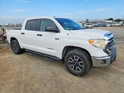 2017 TOYOTA TUNDRA CREWMAX SR5, фото 4, лот 10546635
