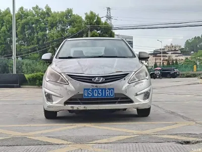 2010 Hyundai Verna Sedan 1.4L Manual Comfort GS, фото 2, лот 10374288
