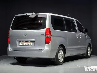 2014 Hyundai Starex 5-Seater VAN, фото 1, лот 10191882