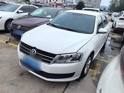 2013 Volkswagen Lavida Tour 1.6L Automatic Trend Style, фото 2, лот 10470671