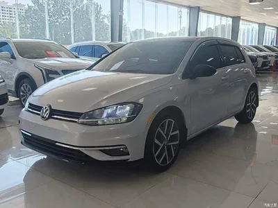 2020 Volkswagen Golf Beloved Edition 200TSI DSG Comfort, фото 1, лот 10444254