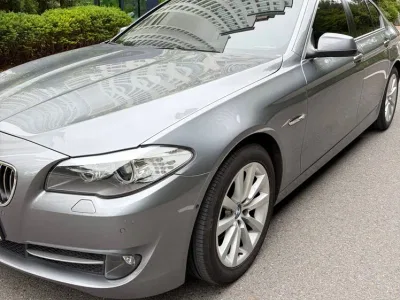 2011 BMW 5-Series 528i, фото 1, лот 10077992