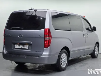 2019 Hyundai Starex Van 5-Seater, фото 1, лот 10193123