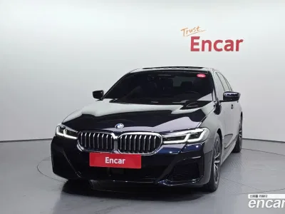 2022 BMW 5-Series 520i M Sport, фото 3, лот 10076193