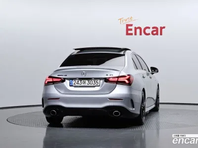 2021 Mercedes-Benz A-Class AMG A35 4MATIC Sedan, фото 3, лот 10041235