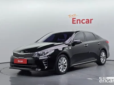 2017 Kia K5 2.0 SX, фото 1, лот 10812071