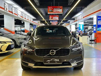 2022 Volvo V90 Cross Country B5 AWD Momentum, фото 2, лот 10366116