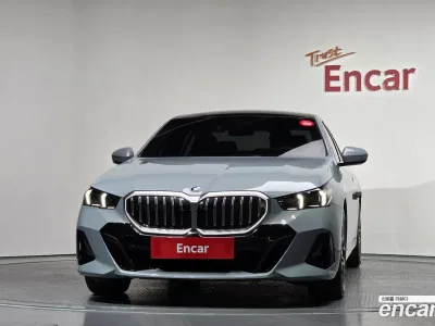 2024 BMW 5-Series 520i M Sport, фото 3, лот 10141233