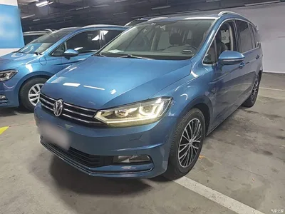 2016 Volkswagen Touran L 280TSI DSG Luxury, фото 2, лот 10475273