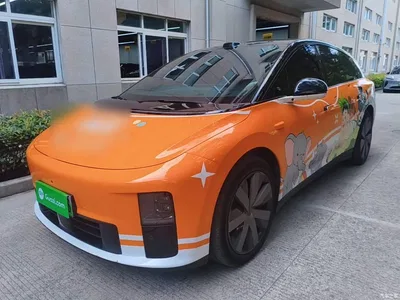 2025 Li Auto i6 4WD Base Model, фото 2, лот 10447415