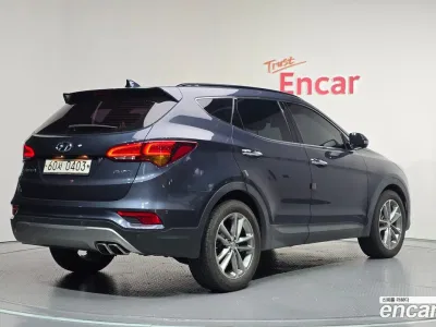 2016 Hyundai Santafe Diesel 2.0 2WD, фото 2, лот 10210475