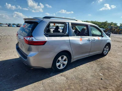 2016 TOYOTA SIENNA LE, фото 3, лот 10551388