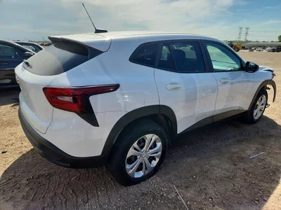 2025 CHEVROLET TRAX LS, фото 3, лот 10720303