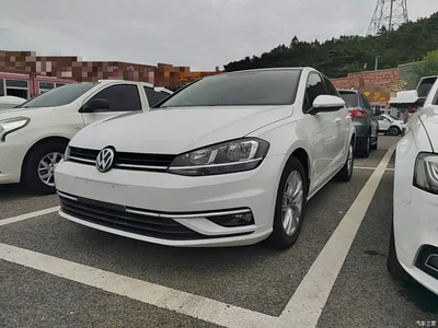 2019 Volkswagen Golf 200TSI DSG Comfort Progressive China VI, фото 1, лот 10451492